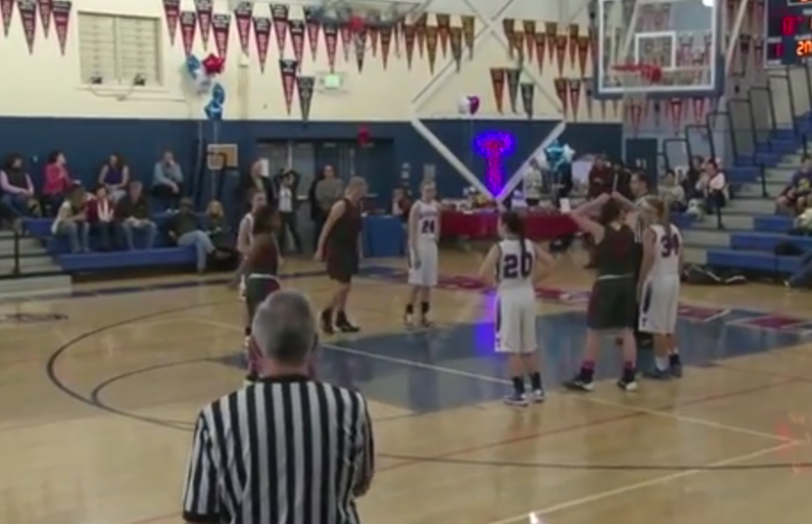 Broadcast: Girls Varsity Basketball vs Redwood