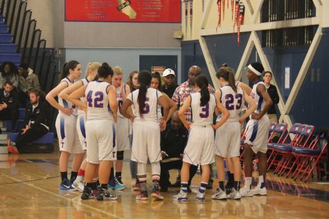 Girls’ Basketball Wins First Ever MCAL Title