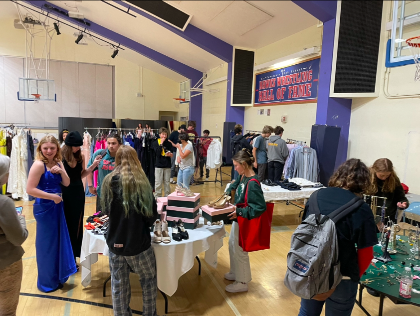 Tam’s pop up prom drive encourages sustainability fashion